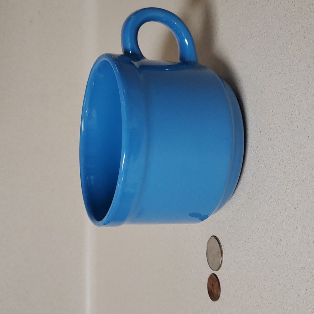Blue mug